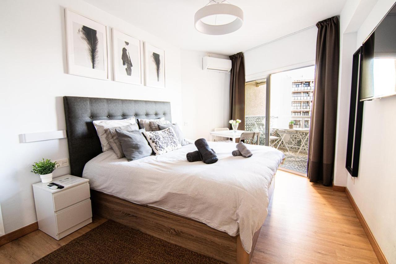 Apartment Puerto Marina - First Line Beach - Benalmadena - Malaga Экстерьер фото