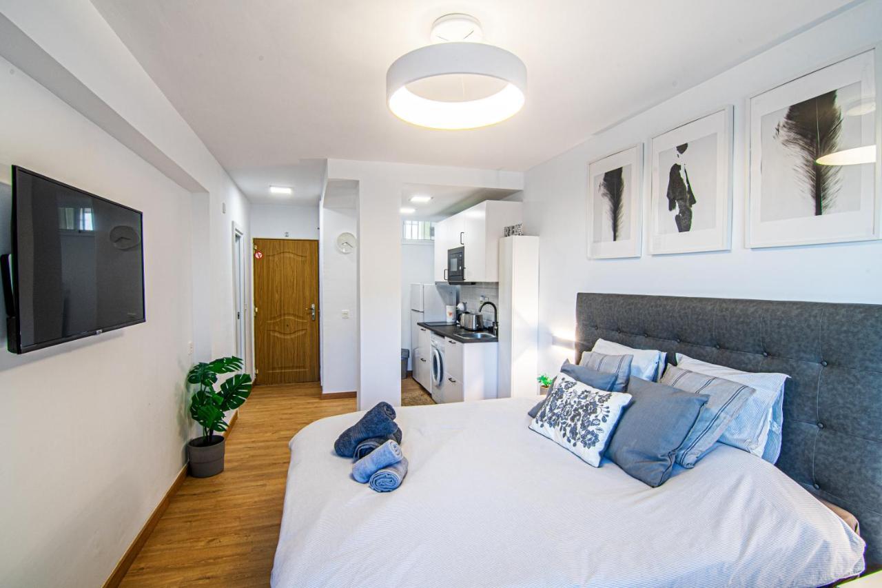 Apartment Puerto Marina - First Line Beach - Benalmadena - Malaga Экстерьер фото